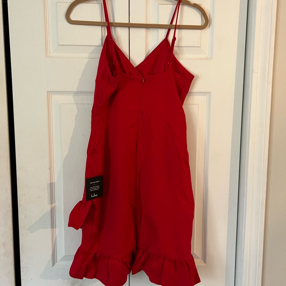 Red Lulus dress